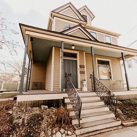 Apartamento Retro Gem Box Victorian Steps From Irvine Park Saint Paul Exterior foto