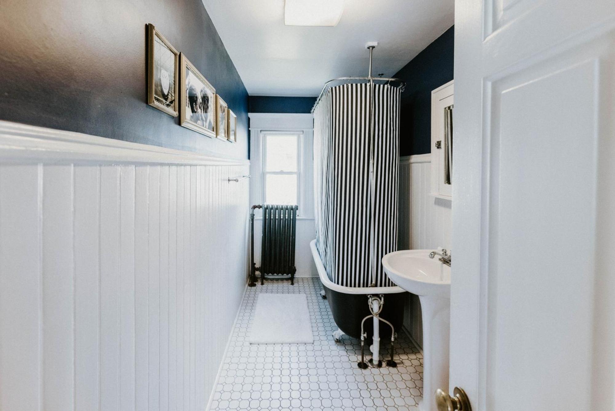 Apartamento Retro Gem Box Victorian Steps From Irvine Park Saint Paul Exterior foto