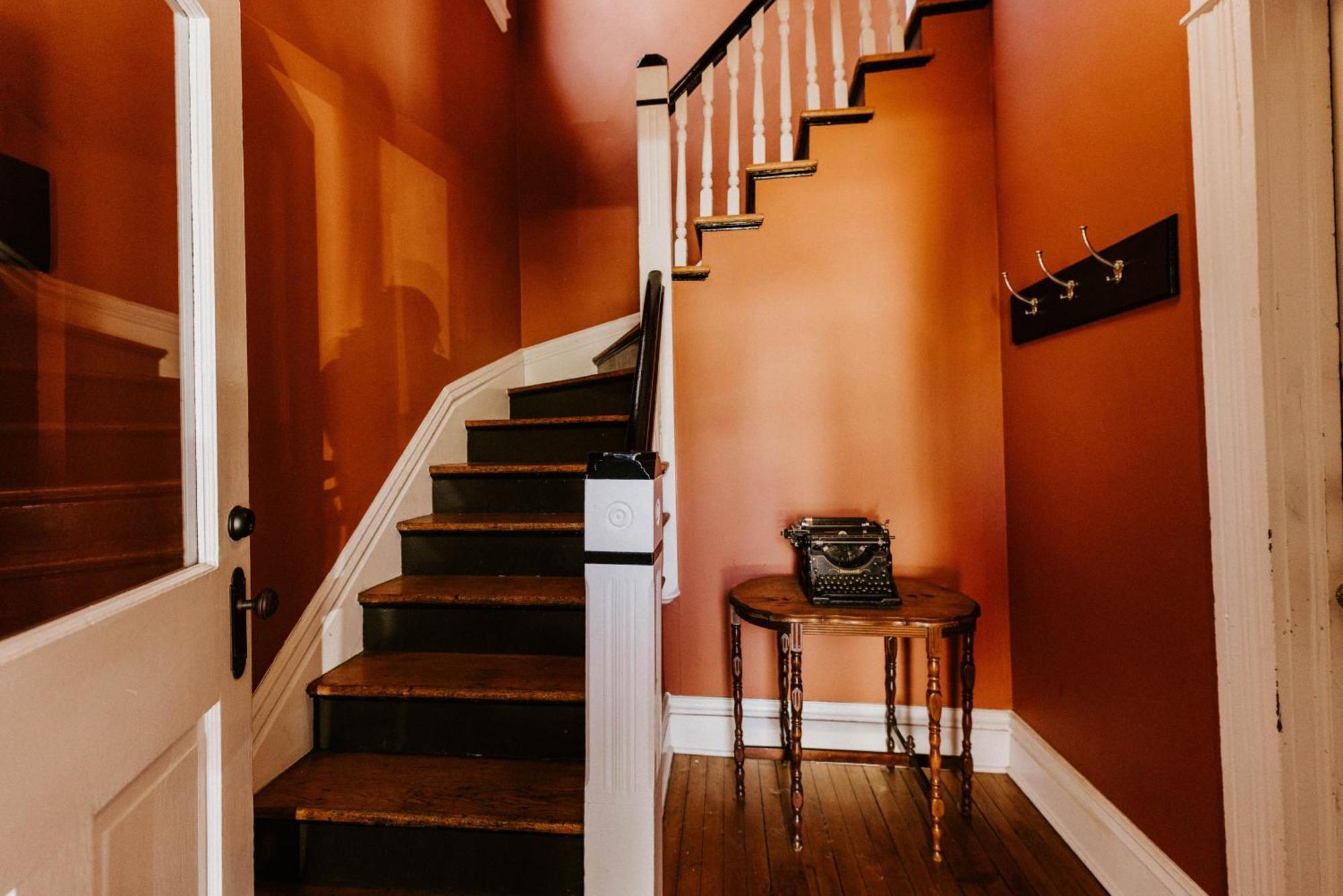 Apartamento Retro Gem Box Victorian Steps From Irvine Park Saint Paul Exterior foto